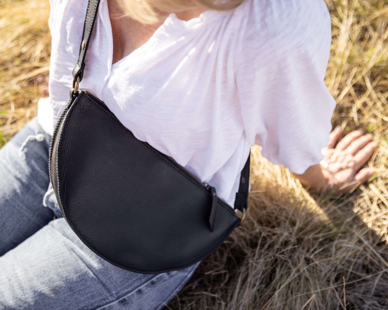 Large black leather bag, sling bag