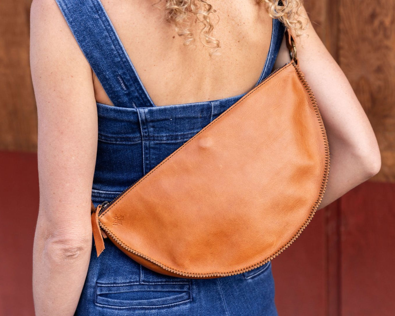Large honey leather light brown bag