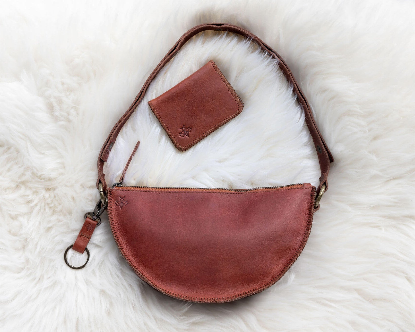 Small cognac leather bag and wallet