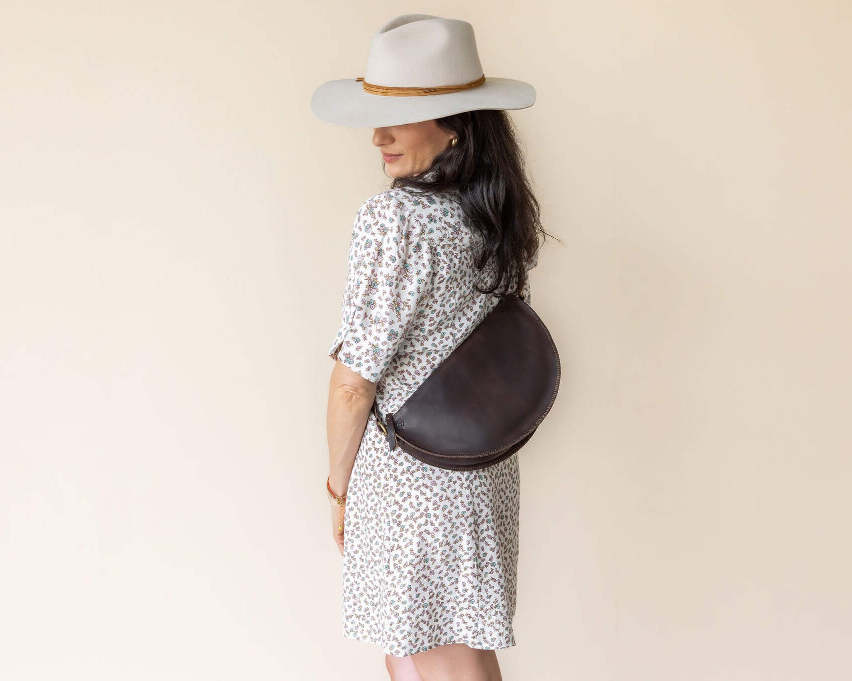 Large dark brown leather bag, crossbody bag