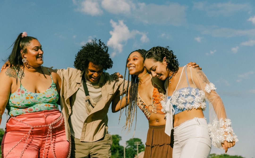 Music Festival Packing List: Best Fanny Pack for Festivals - Lyons Leather Co.