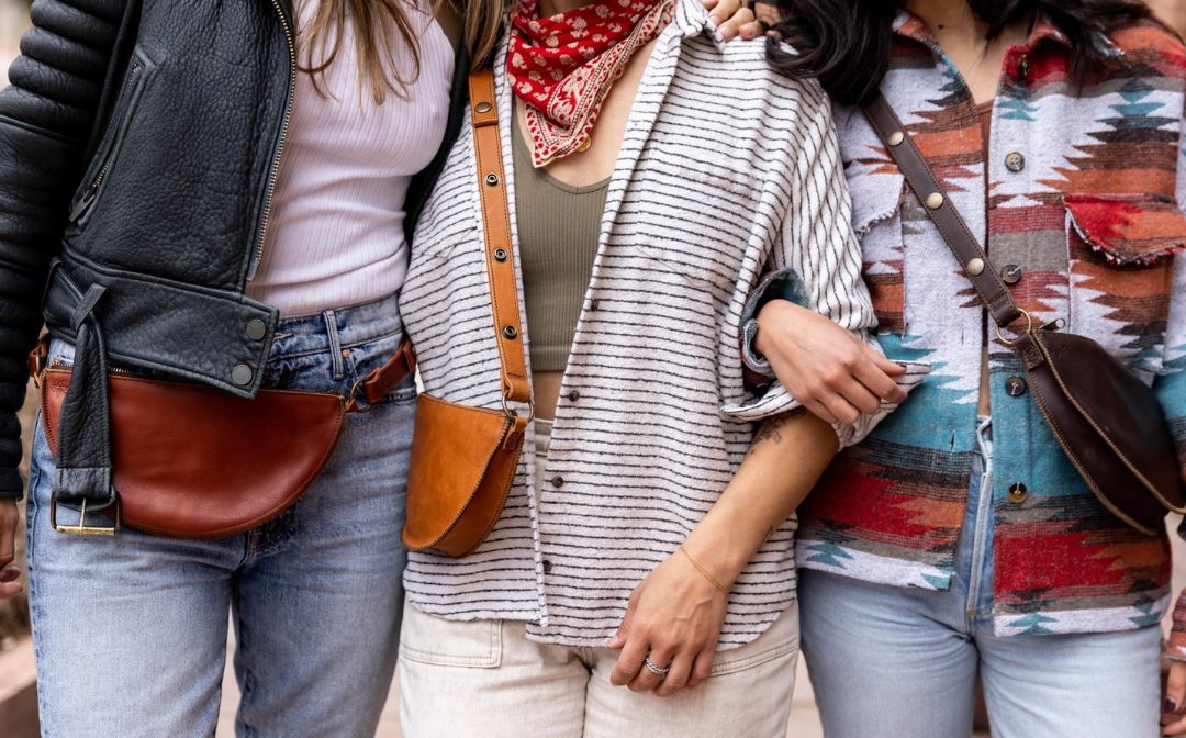 Wearing Your Bee: When, Where, and How to Wear a Fanny Pack - Lyons Leather Co.