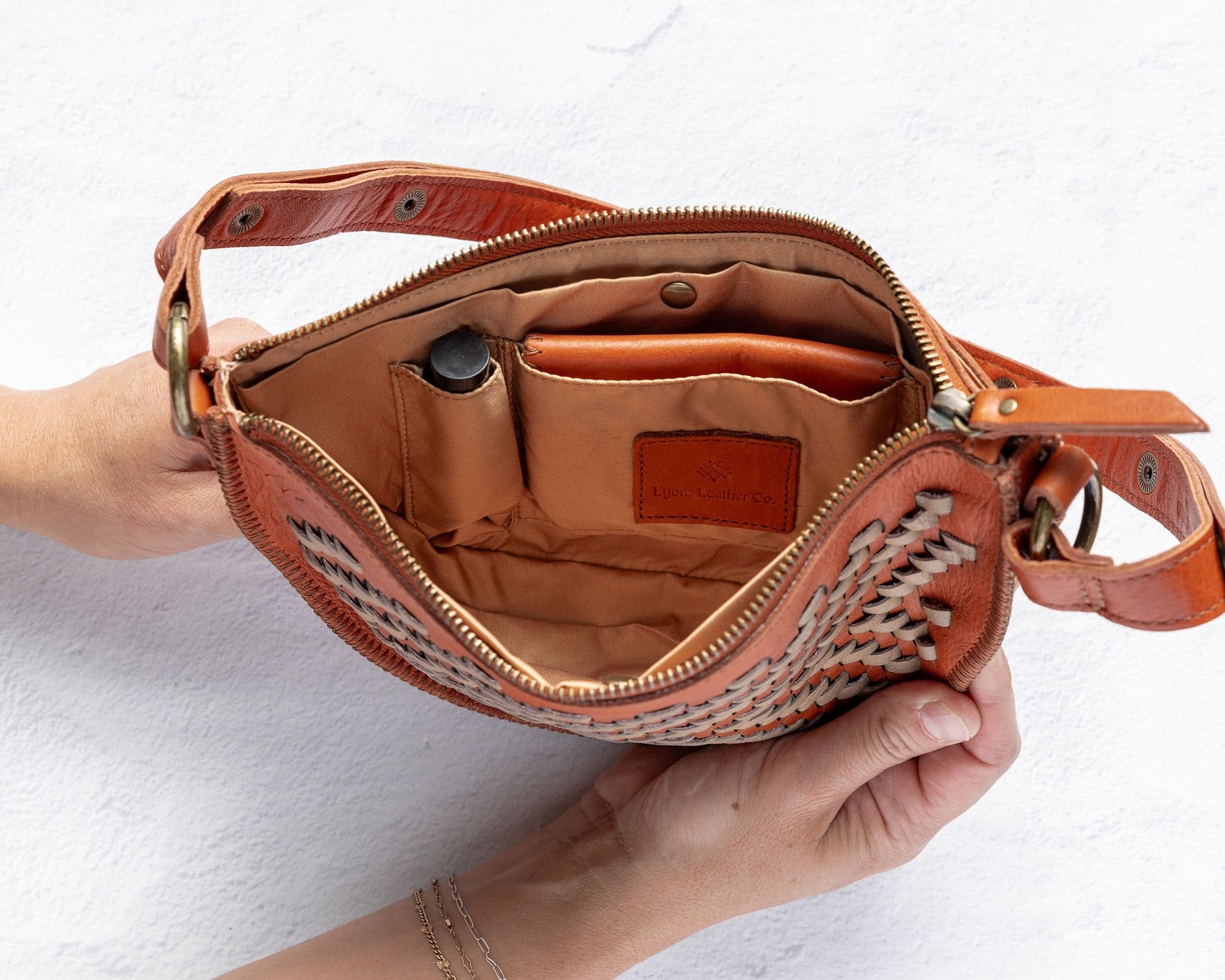 Interior of the Woven Terracotta & Seashell Bee