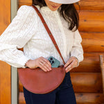 Medium cognac leather bag, shoulder bag