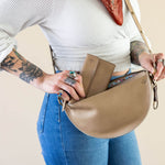 Medium tan leather bag, Crossbody bag