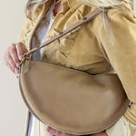 Large tan leather bag, Shoulder bag
