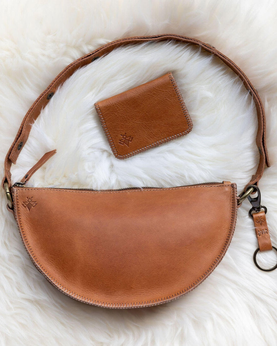 Small honey leather pouch and wallet