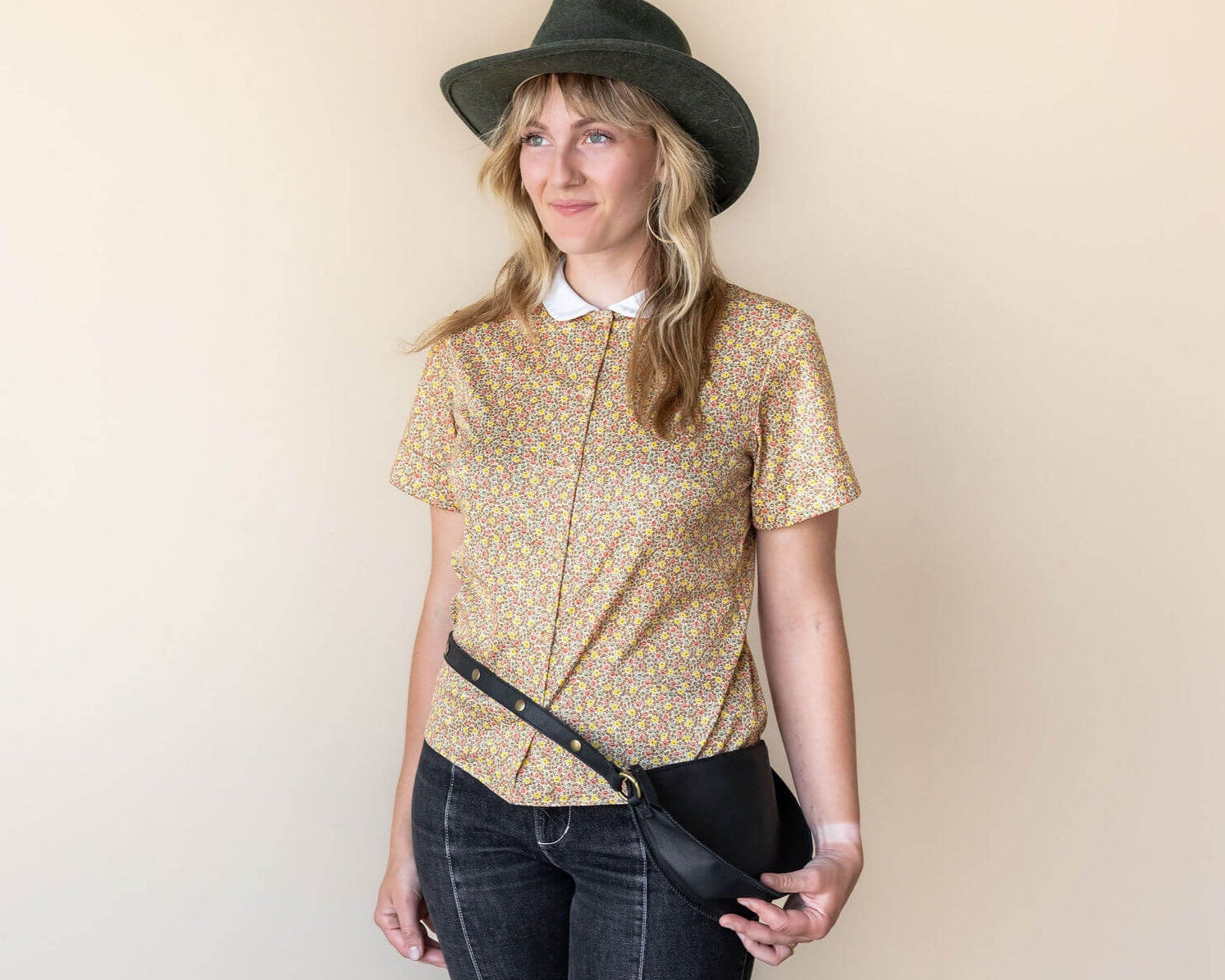 Medium black leather belt bag