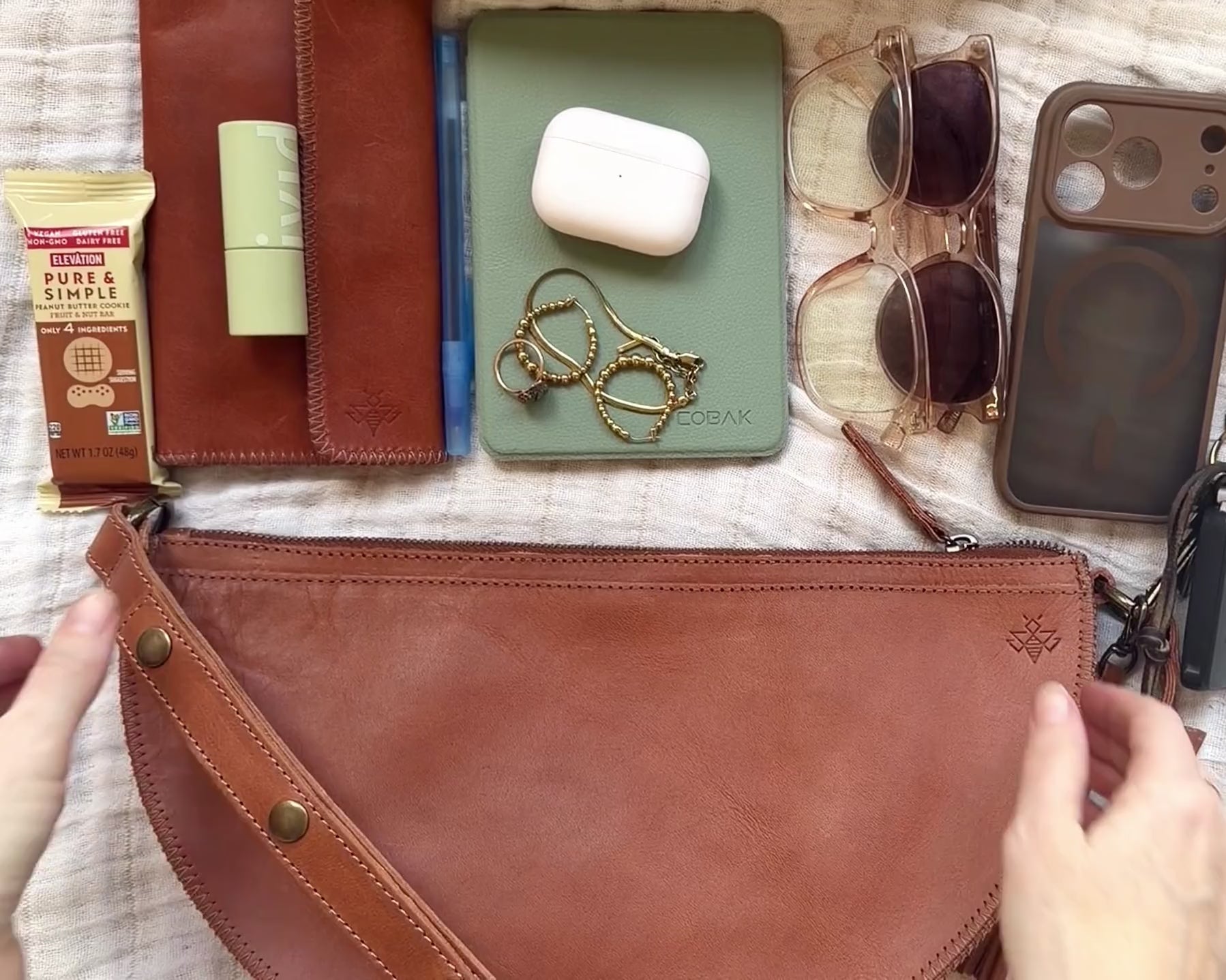 Honey Leather Pouch | Large Fanny Pack | Lyons Leather Co.