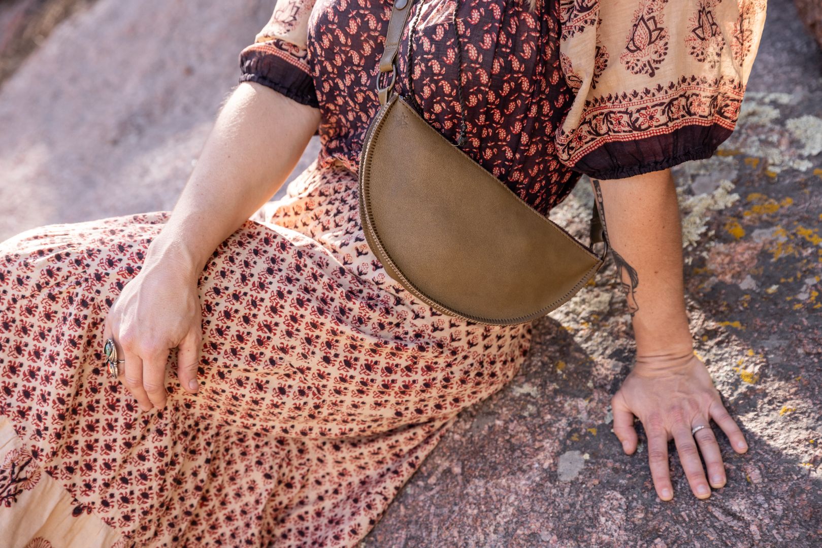 Sage Bee - Lyons Leather Co.