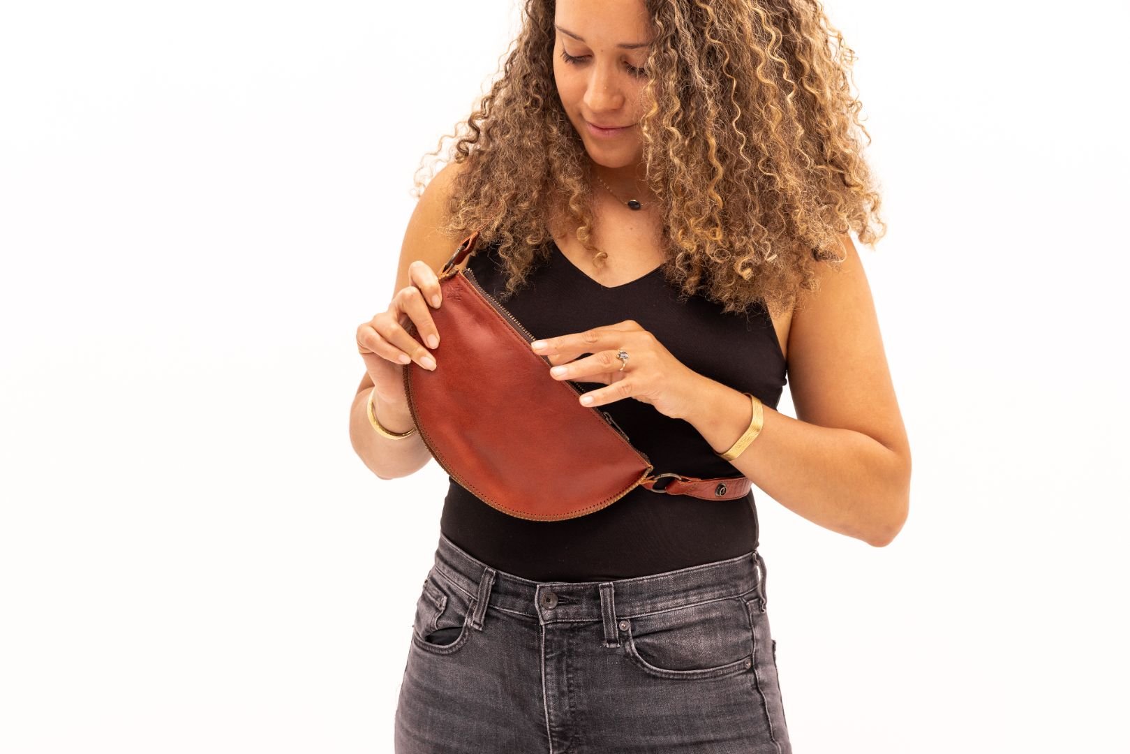 Cognac Bee - Lyons Leather Co.