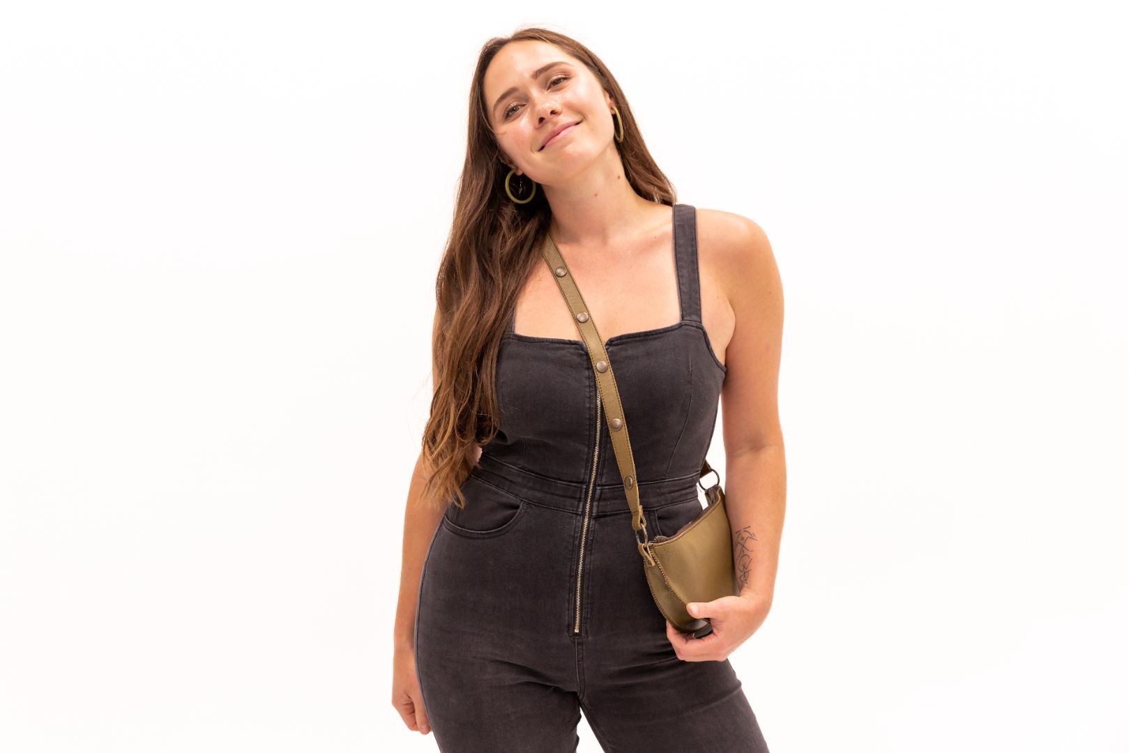 Limited Edition: Sage Bee - Lyons Leather Co.